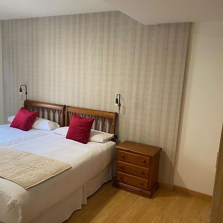 Apartamentos Palacio Azcarate Calle Calvario Ezcaray Exteriör bild