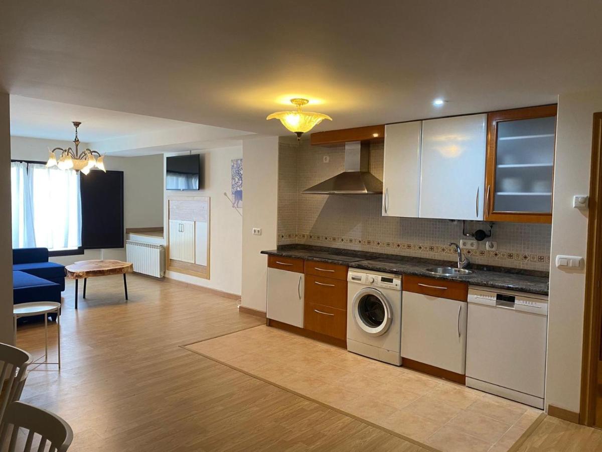 Apartamentos Palacio Azcarate Calle Calvario Ezcaray Exteriör bild