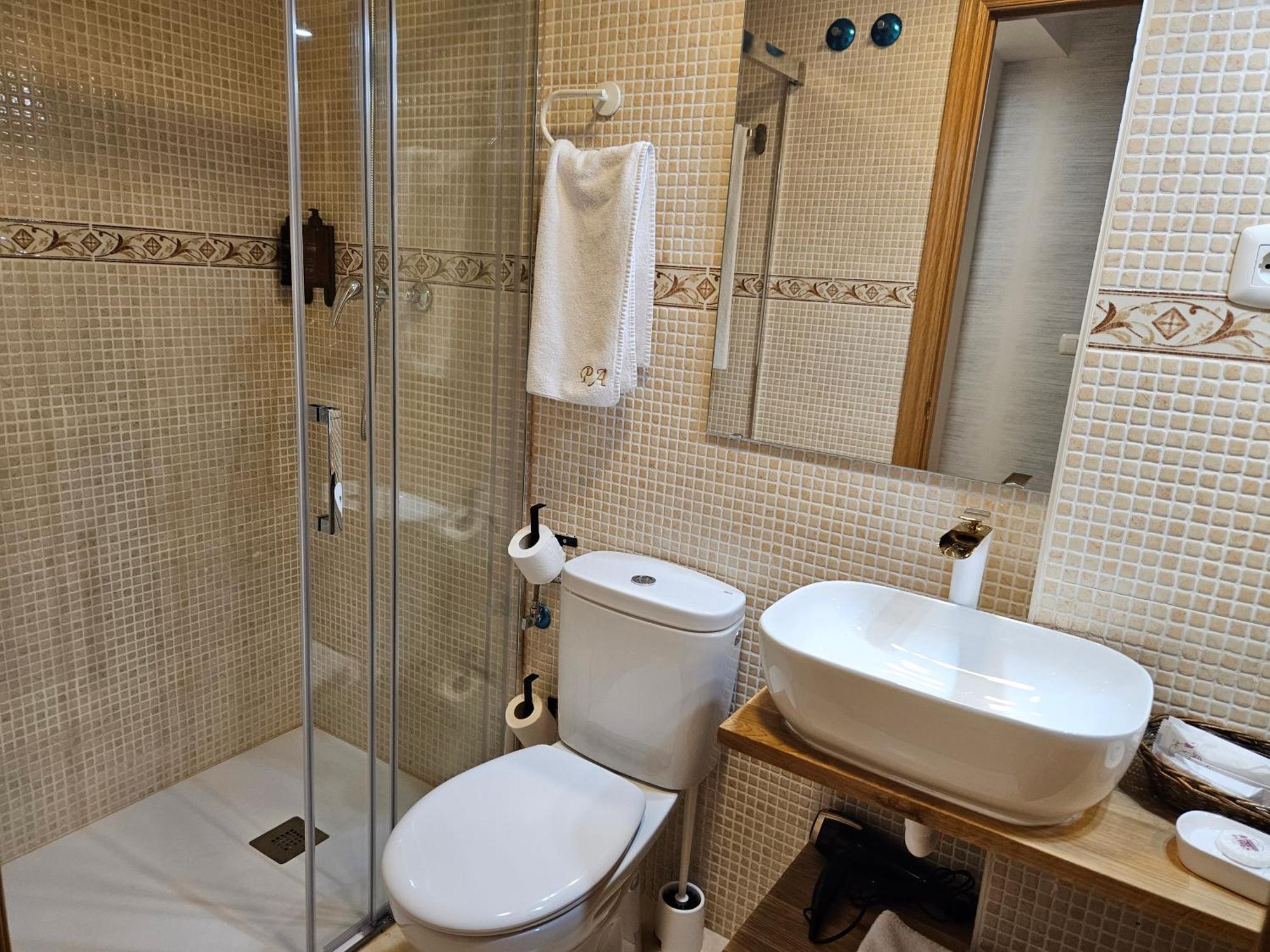 Apartamentos Palacio Azcarate Calle Calvario Ezcaray Exteriör bild