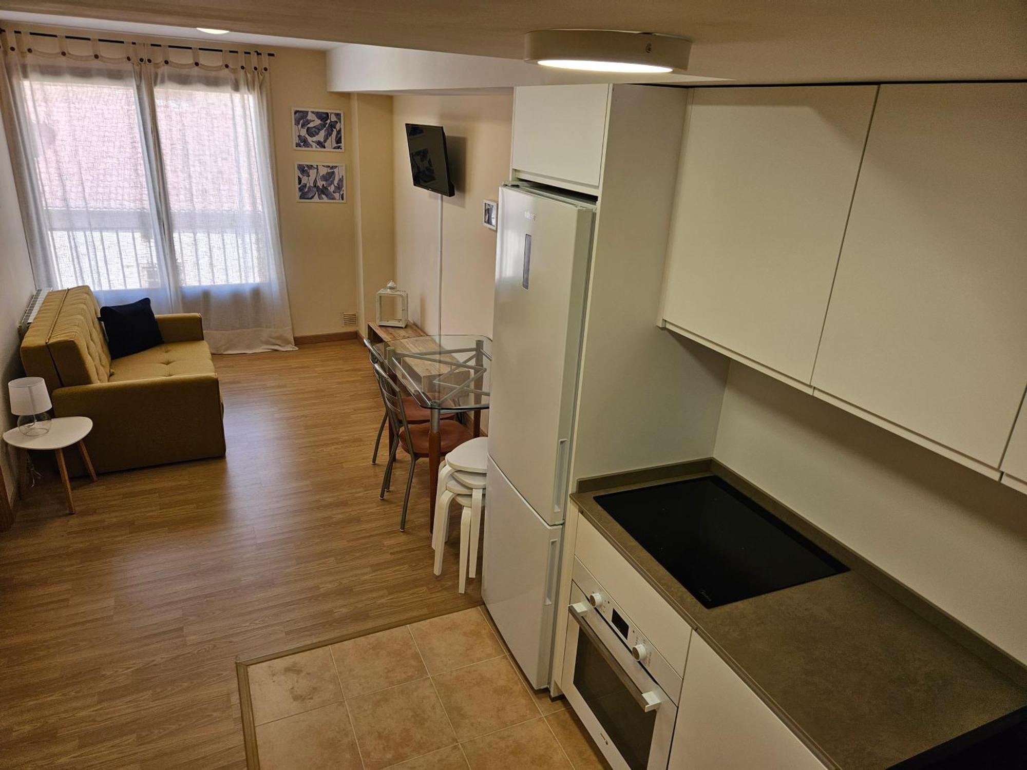 Apartamentos Palacio Azcarate Calle Calvario Ezcaray Exteriör bild