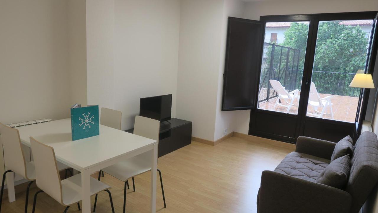Apartamentos Palacio Azcarate Calle Calvario Ezcaray Exteriör bild
