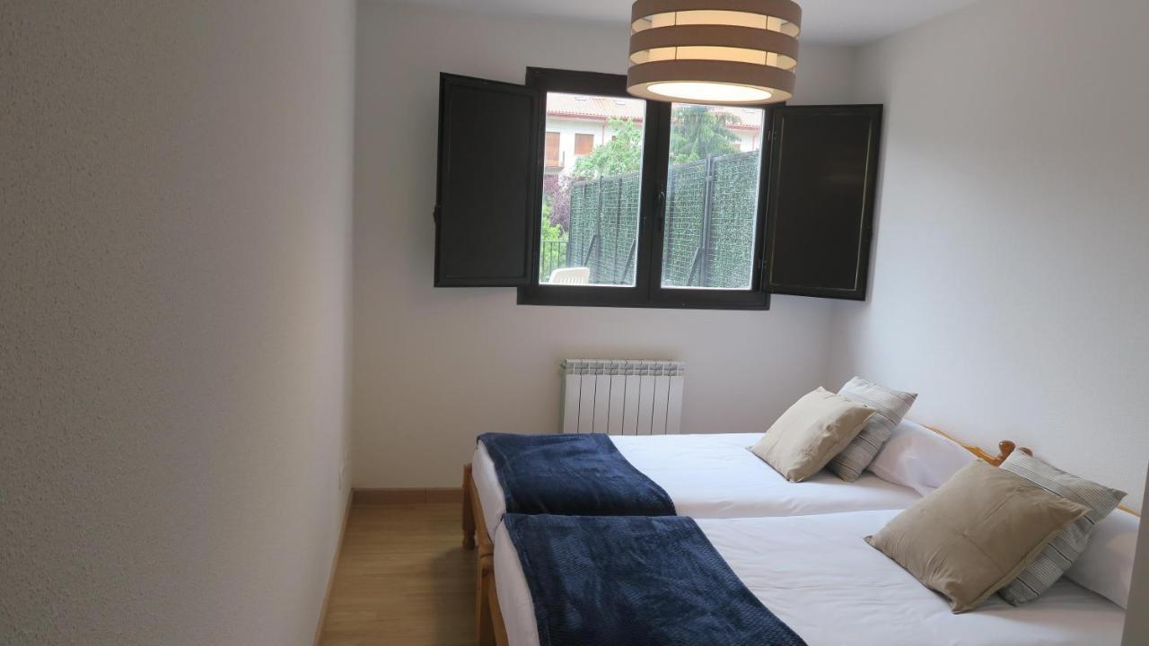 Apartamentos Palacio Azcarate Calle Calvario Ezcaray Exteriör bild