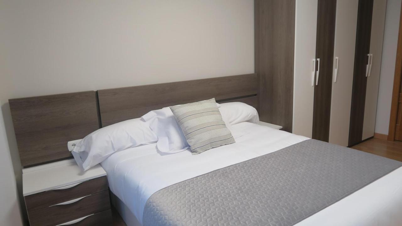 Apartamentos Palacio Azcarate Calle Calvario Ezcaray Exteriör bild